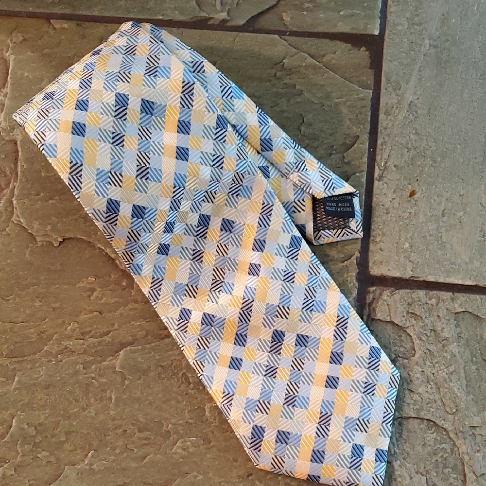 Covington Geometric Blue Yellow Tie